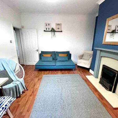 Gorgeous Spacious 2 Bedroom Home 10 Mins To City 盖茨黑德 外观 照片