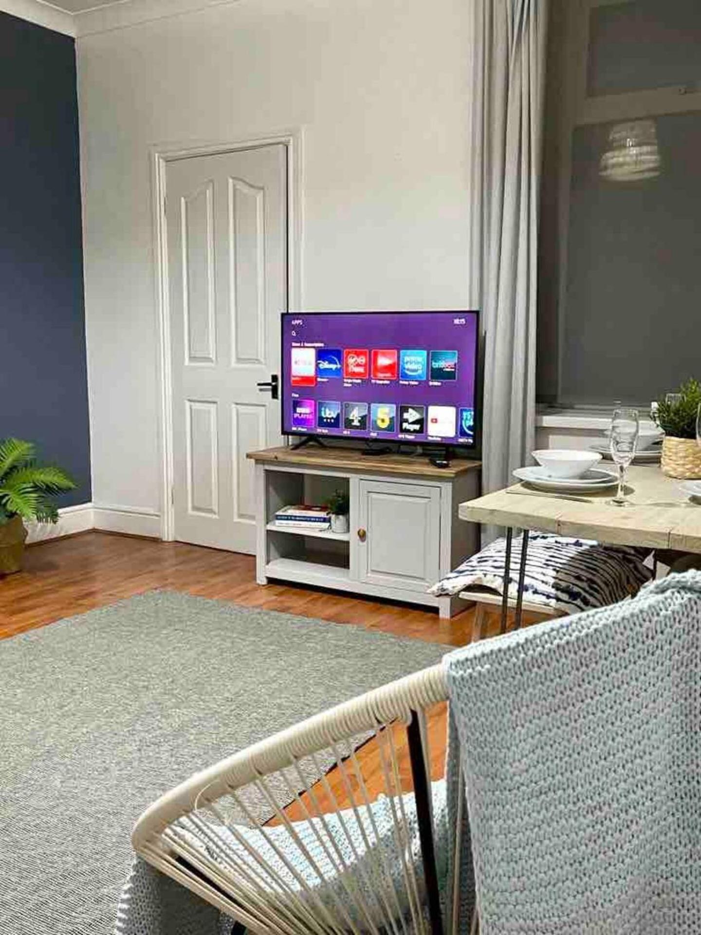 Gorgeous Spacious 2 Bedroom Home 10 Mins To City 盖茨黑德 外观 照片